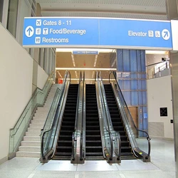 Air Port Escalator 