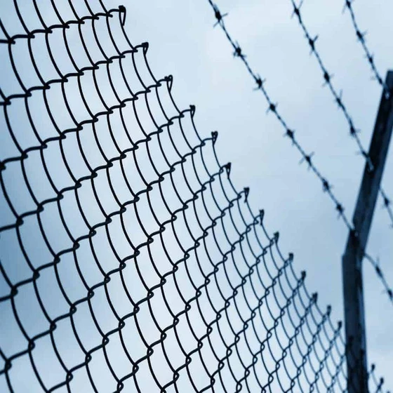 woven-chain-link-fence-2.webp