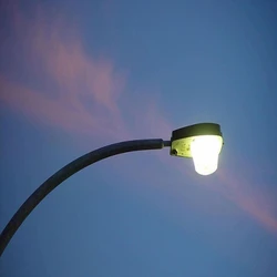 Automatic Street Light