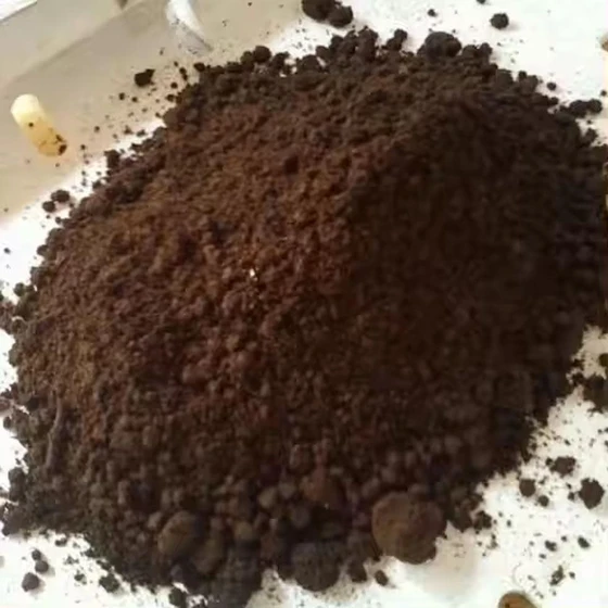 humus-fertilizer-powder-2.webp