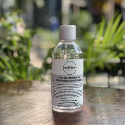 White Mineral Oil