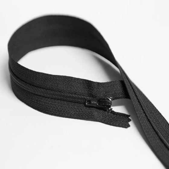 long-chain-zipper-2.webp