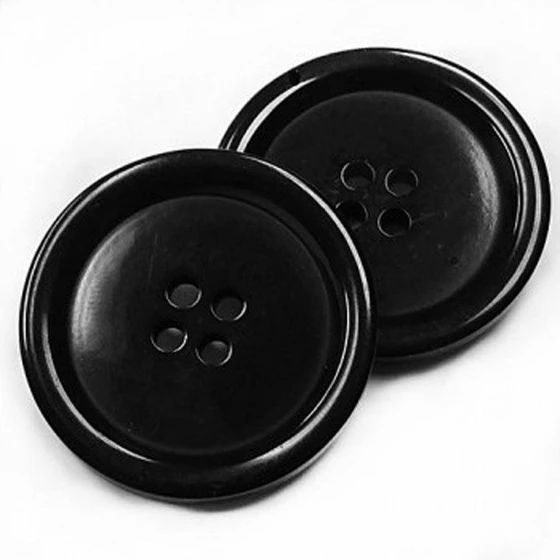 resin-shirt-button-2.webp