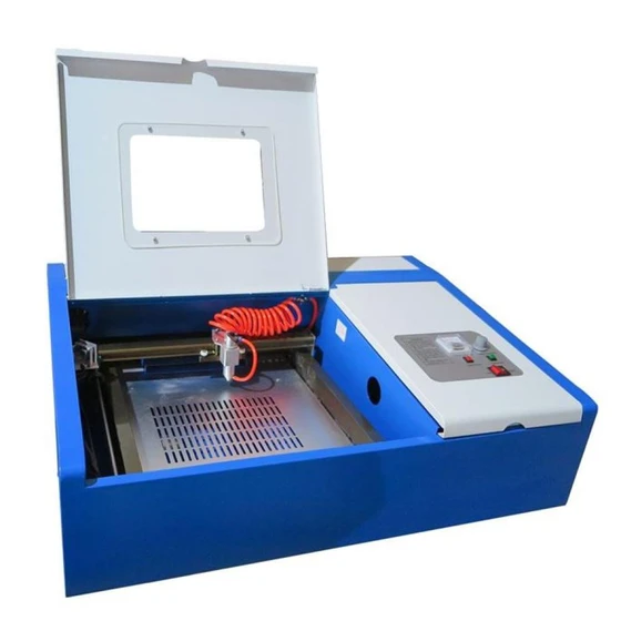 small-laser-cutting-machine-2.webp
