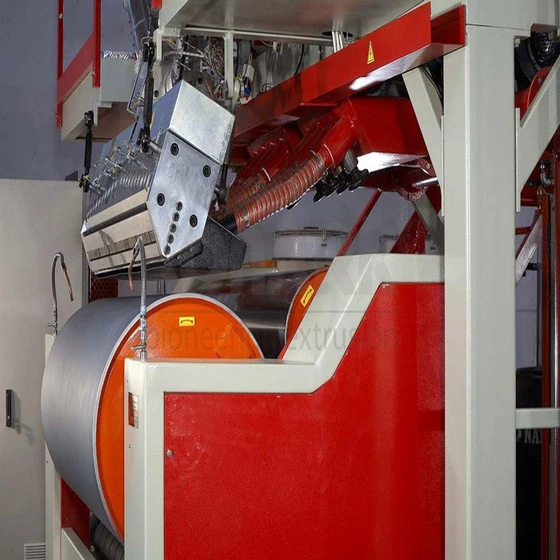 cast-film-extrusion-machine.webp