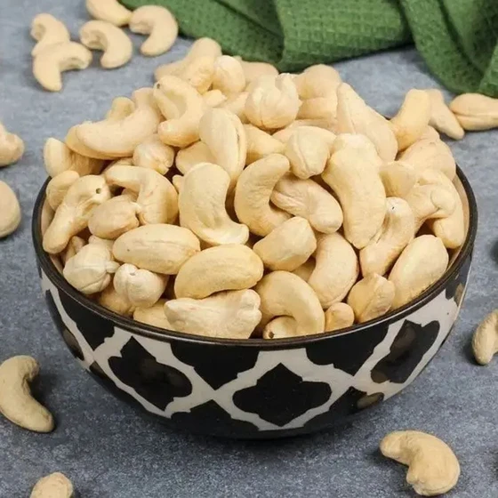 cashew-nuts-2.webp