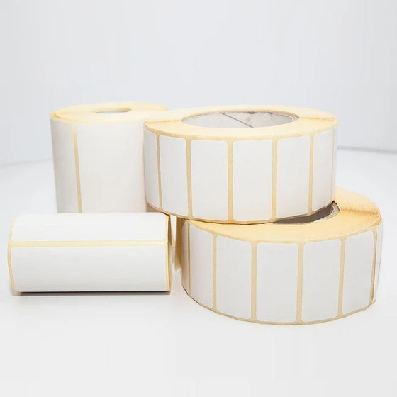 plain-barcode-label-roll-1.webp