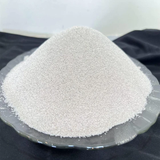 white-silica-sand-2.webp