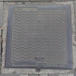 CI Rectangular Manhole Covers