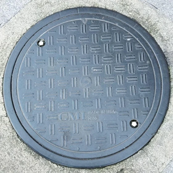 heavyduty-manhole-covers-2.webp