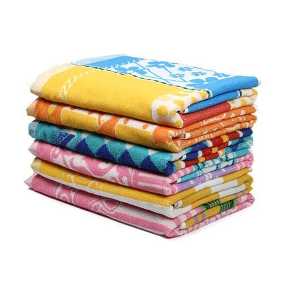 jacquard-cotton-bath-towel-2.webp