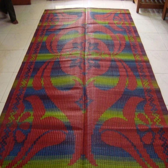floor-plastic-mats-2.webp