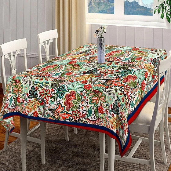 printed-table-linen-2.webp