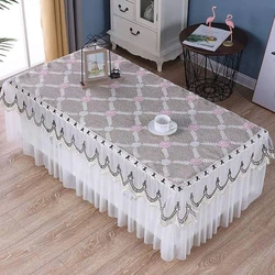 Table Fancy Covers 