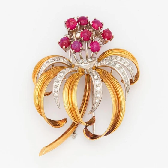 Stone Diamond Brooch — White gold purity 48x42 mm size