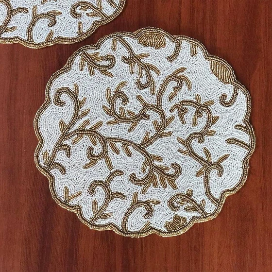 beaded-table-mats-1.webp