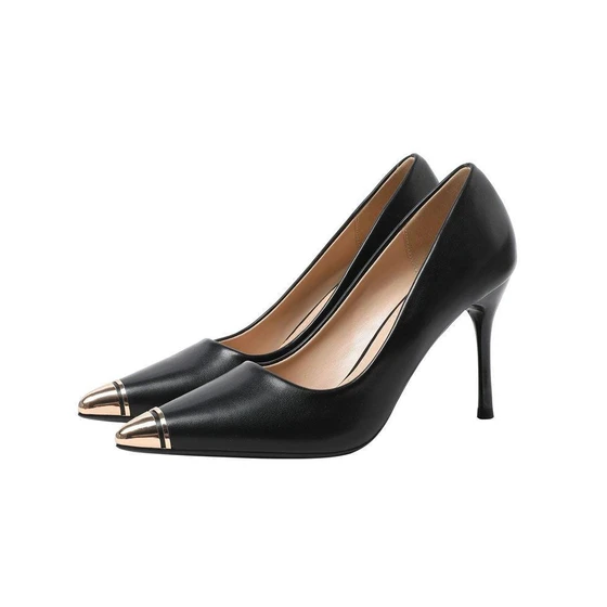 ladies-leather-heels-2.webp