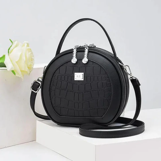 sling-ladies-hand-bag-2.webp
