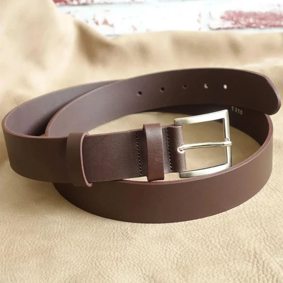 handcraft-leather-belts-2.webp