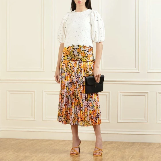 women-printed-skirts-2.webp