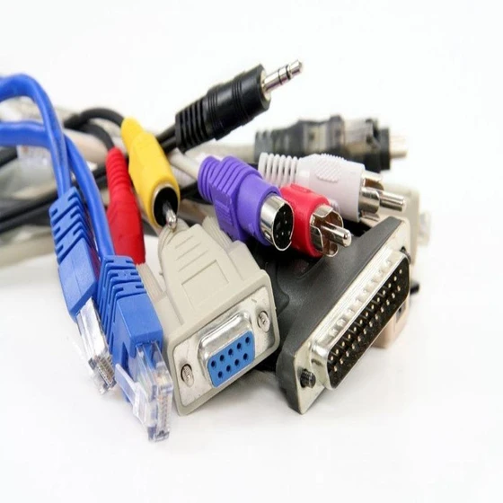 copper-computer-cables-2.webp