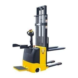 Hydraulic Battery Stackers