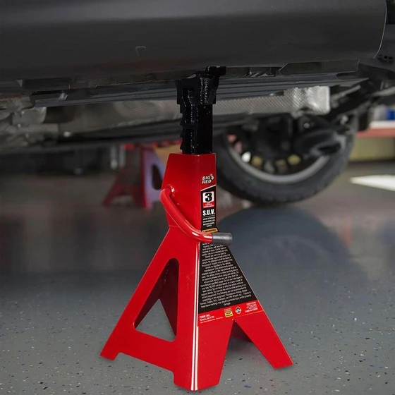 jacks-red-steel-2.webp