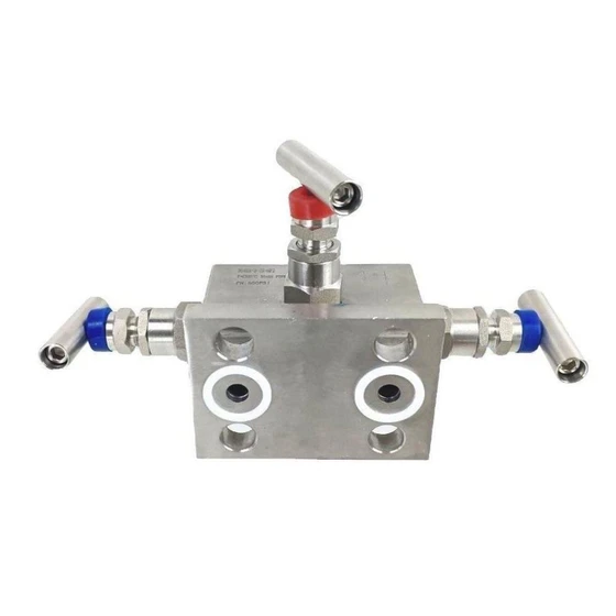 three-way-manifold-valves-2.webp