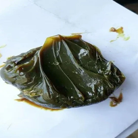green-chassis-grease-2.webp