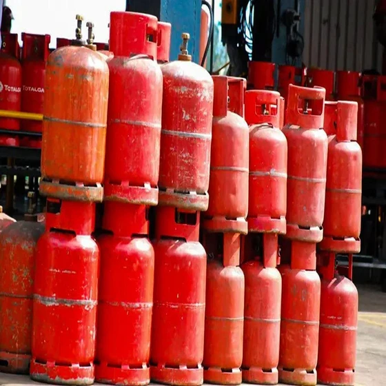petroleum-industrial-liquid-gas-2.webp