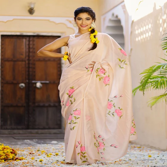 printed-organza-sarees-2.webp