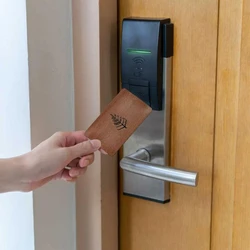 Card Lock Key