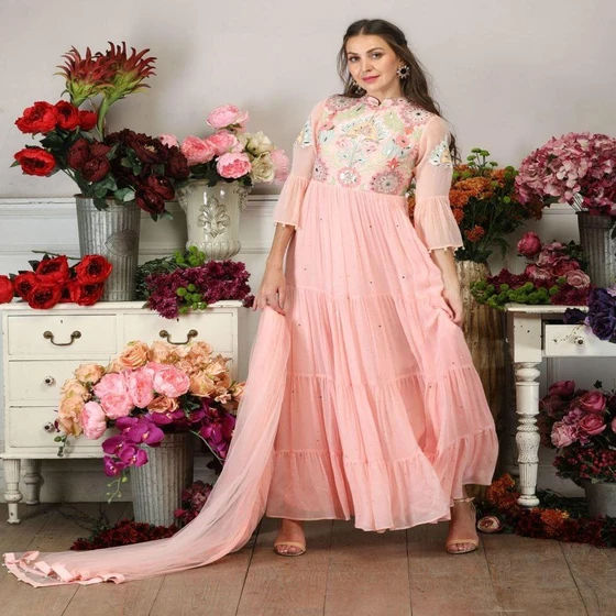 kurta-embroidered-fabric-2.webp
