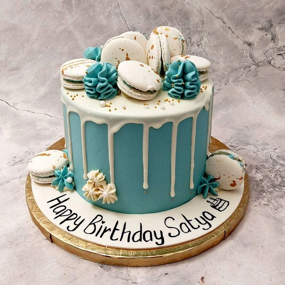 celebration-cakes-2.webp