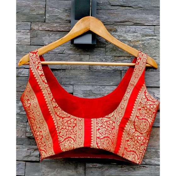 blouse-stitching-services-2.webp