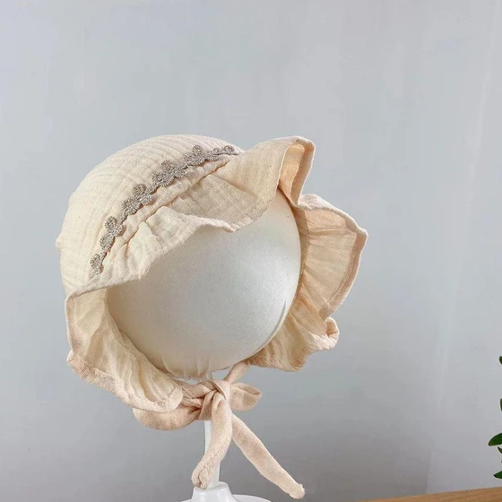 baby-frilly-bonnet-hat-2.webp