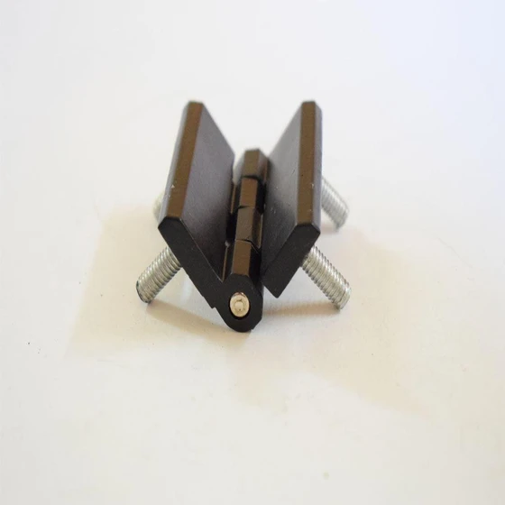 die-cast-hinges-2.webp