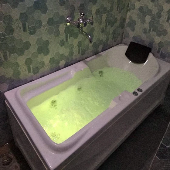 fiberglass-massage-bathtub-2.webp