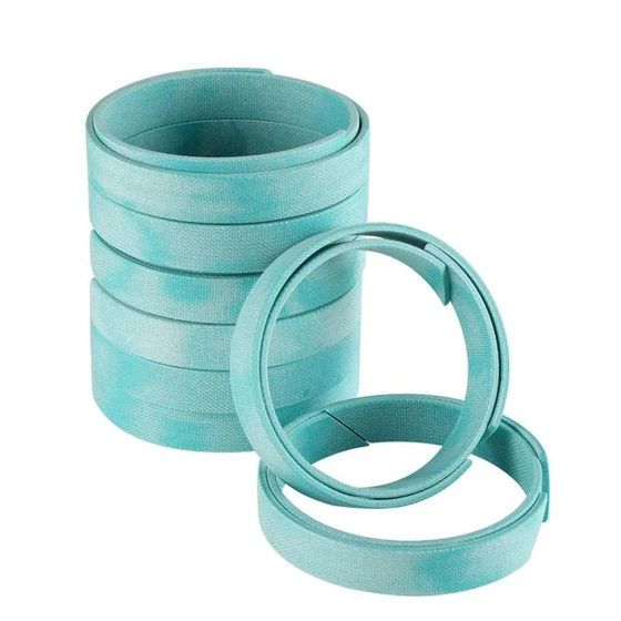 green-wear-rings-2.webp