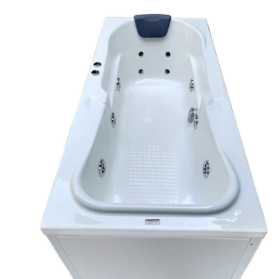 standing-bathtub-oscar-2.webp