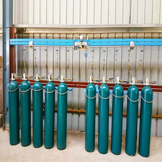 manifold-gas-cylinder-2.webp