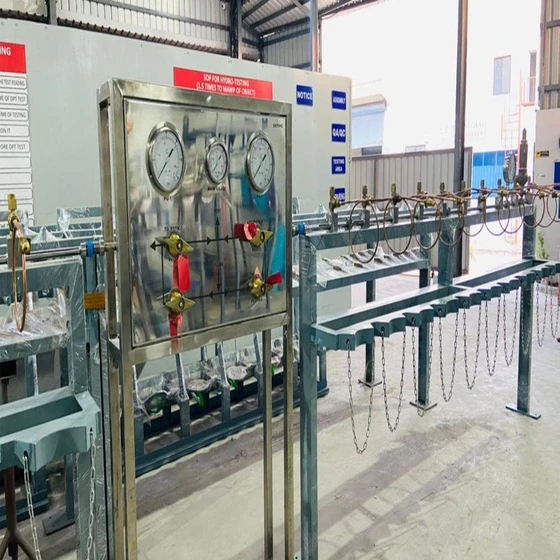 gas-cylinder-filling-manifolds-2.webp