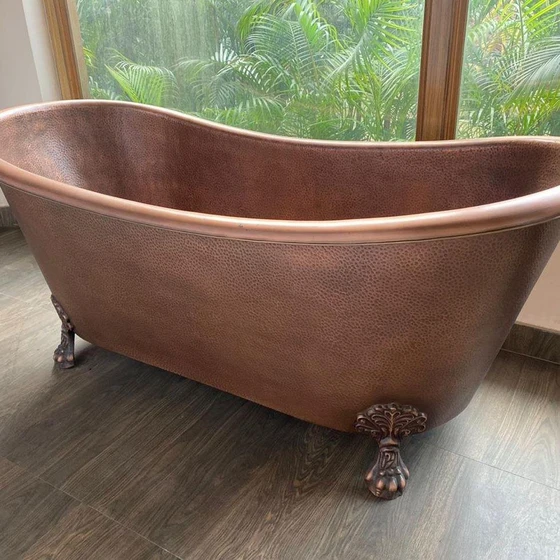 copper-bathroom-bathtub-2.webp