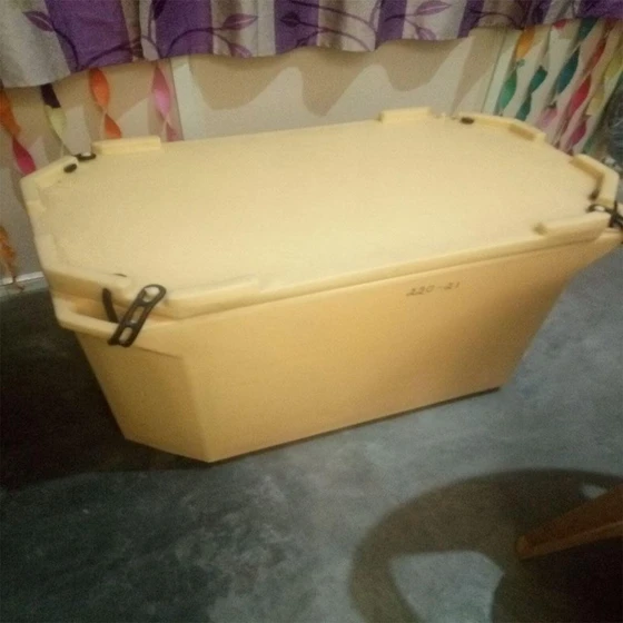 seaplast-fish-tub-2.webp