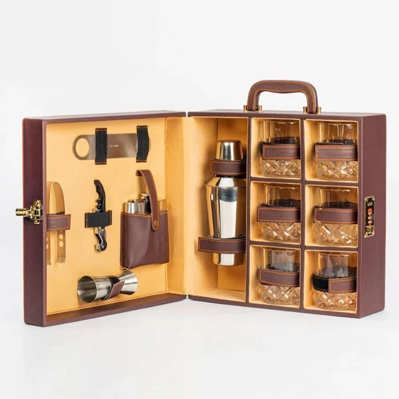 bar-set-accessories-2.webp