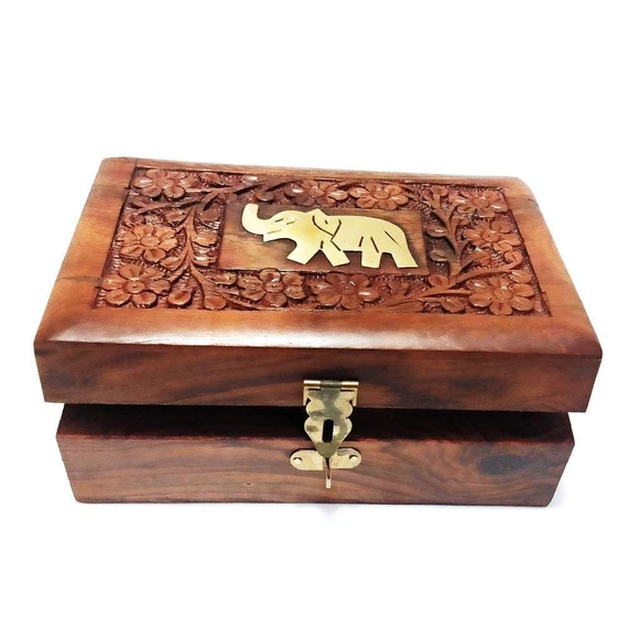 carved-jewellery-box-2.webp