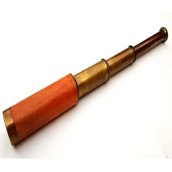 antique-leather-telescope-2.webp