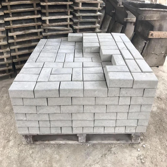 concrete-paver-block-pallet-1.webp