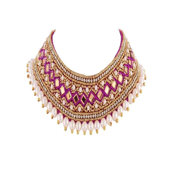 cloth-necklace-set-2.webp