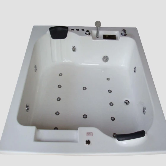 rectangular-exquisite-bathtub-2.webp